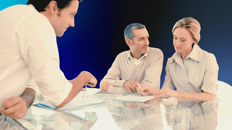 Cautionnement des époux communs en biens : la disproportion d'un engagement ne protège pas les biens communs. Analyse de l'arrêt Cass. com. 5 nov. 2025.