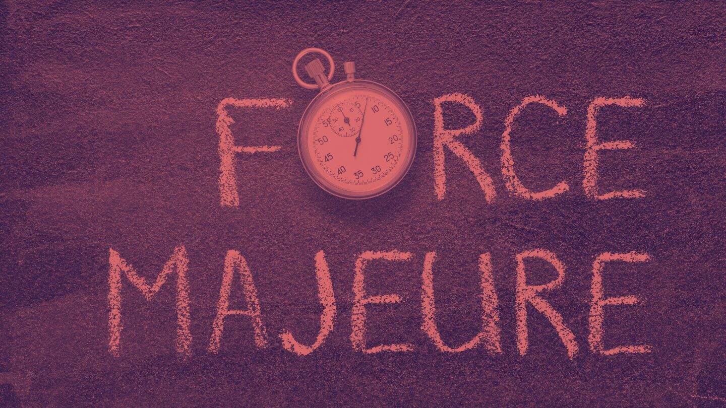 La Cour de cassation confirme : force majeure et résolution du contrat imposent la restitution intégrale des sommes versées, sans que l'absence de faute puisse y faire obstacle.